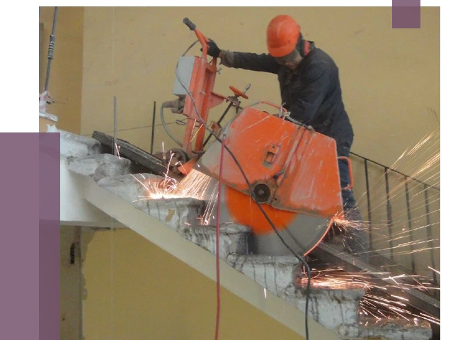 Демонтаж бетонных лестниц в Балакове от 4580 руб. за м2 | ПРОЛЁТ-Блк