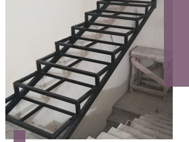 Демонтаж лестниц на металлокаркасе в Балакове: быстрый вывоз и разбор