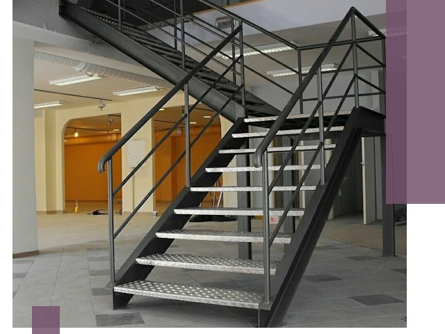 Лестницы для офиса в Балакове: изготовление, монтаж, демонтаж