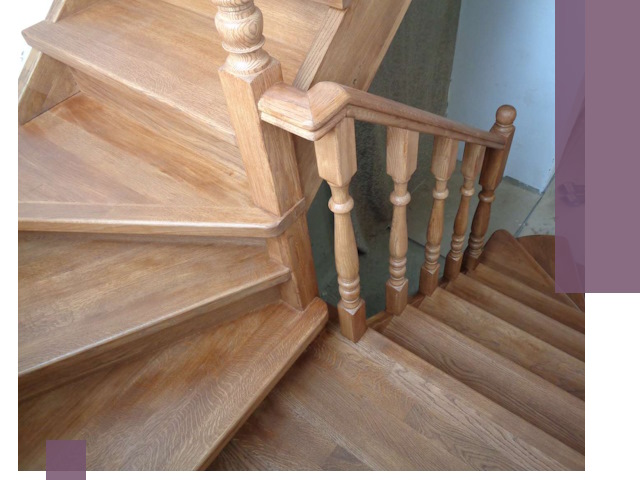 Дубовые лестницы под ключ в Балакове: изготовление и монтаж