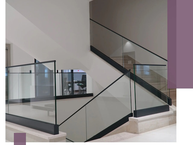 Стеклянные перила премиум-класса с установкой в Балакове