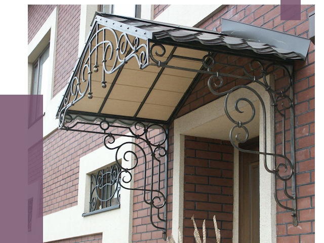 Двускатные козырьки в Балакове под ключ от 12721 руб.