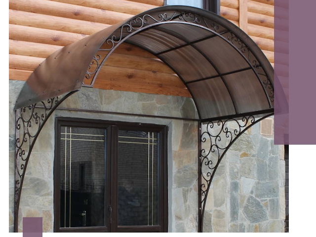 Арочные козырьки под ключ в Балакове: изготовление и монтаж